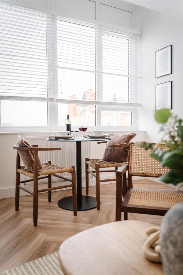 Royal House Stylish Apartments - Chester Eksteriør bilde